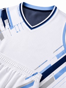 Ensemble de maillot de basket-ball personnalisé pour hommes, blanc et bleu, uni, avec nom d'équipe, sans manches, col en V, respirant, en mesh, uniforme athlétique - Product Image 5
