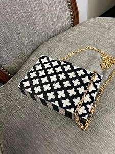 Bolso de Mano de Resina con Logotipo Personalizado al por Mayor, Bolso de Fiesta y Boda con Estilo Elegante, Precio de Fábrica - Product Image 6