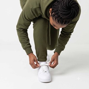 Conjunto Deportivo con Capucha para Mujer, Color Verde Oliva, Pantalones Largos y Sudadera, Estilo Casual Otoñal, Color Sólido, 100% Algodón - Product Image 6