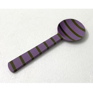2026 Hot Selling Resin Salad Server Set Kitchenware Unique Swirl Resin Salad Spoon Set Elegant Style Resin Cutlery Tableware - Product Image 2