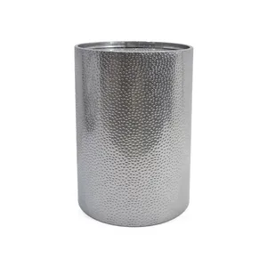 Mesa de Centro de Metal Dorado de Lujo con Tapa de Vidrio Ovalada y Estructura de Diseño Contemporáneo, Mesa Auxiliar Redonda de Metal Moderna con Textura - Product Image 2