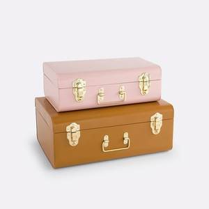 Ensemble de bagages vintage en métal fait main, boîte à bijoux carrée avec couvercle à charnière, design classique, options de couleurs rose et marron, grand espace de rangement - Product Image 1