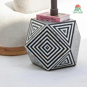 Mesa Auxiliar Hexagonal con Acentos de Mármol y Patrón Geométrico, Muebles Contemporáneos para Interiores - Product Image 6