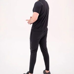 Survêtements d'été de haute qualité à prix abordable, vente en gros, nouveau design, ensemble de survêtements pour hommes pour l'été - Product Image 2