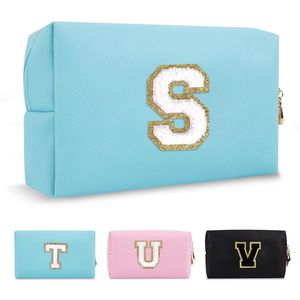 Borsa per il Trucco Personalizzata Blu con Cerniera, Graziosa Pochette da Viaggio in PU Chenille con Iniziale A-Z, Astuccio Cosmetico con Patch Iniziale - Product Image 1