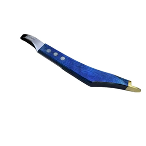 Cuchillo para Herraduras, Recortador de Pezuñas para Ganado y Ovejas, Acero Inoxidable, Diseño para Mano Izquierda y Derecha, Corte de Herraduras con Mango de Madera - Product Image 6