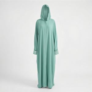 Abaya brodée haut de gamme, coupe élégante couvrante, conçue pour l'Aïd et le Ramadan, répondant aux besoins de la mode modeste, vente en gros de vêtements islamiques - Product Image 1