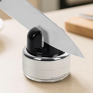 Affilacoltelli da Cucina Senza Mani con Base a Ventosa, Affilacoltelli Tascabile Multi-Angolo per un Affilatura Rapida e Semplice - Product Image 3