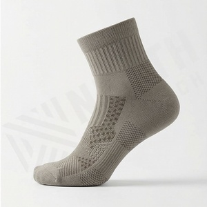 Ankle <b>Socks</b> Geometric Pattern Breathable <b>Polyester</b> Spandex Running Sports <b>Socks</b> for Adults Spring Season - Product Image 3