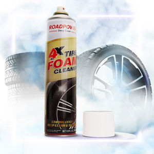 Nettoyant mousse pour pneus Roadpower 4X 650ml, nettoyage en profondeur et brillance longue durée pour tous les pneus, laisse un aspect propre, foncé, comme neuf - Product Image 4