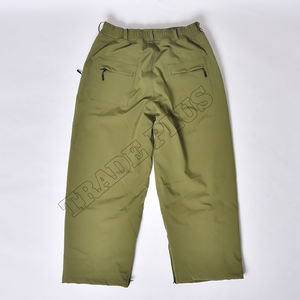 Pantalones de esquí impermeables con ribete de estrella reflectante verde oliva con forro polar cálido y múltiples bolsillos de carga - Product Image 2