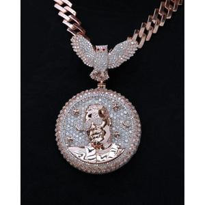 Colgante de Plata de Ley 925 con Moissanita Helada de 2.5 Pulgadas, Diseño Premium, Trabajo 3D en la Cara, Joyería Hip Hop Personalizada, 5-7CT, Certificado IGI - Product Image 1