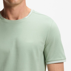 T-shirt en coton confortable pour tous les jours, couleur unie avec design tendance et personnalisation du logo / Service OEM de conception 2026 - Product Image 4
