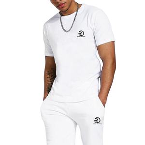 Ensemble T-shirt et short pour homme fabriqué en usine en grande quantité, ensemble T-shirt et short pour homme avec étiquette privée personnalisée - Product Image 1
