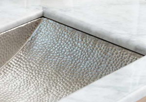 Produit de haute qualité, lavabo de salle de bain rectangulaire moderne en nickel martelé, lavabo en métal à poser sur le comptoir - Product Image 3