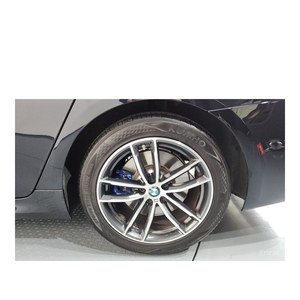 BMW Série 5 520i M Sport 2023, conduite à gauche, boîte automatique, 25 229 km - Product Image 5