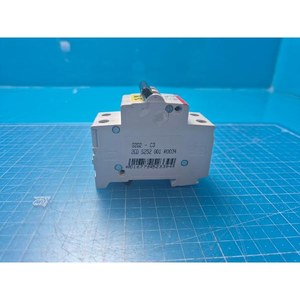 2CD S202-C3 ABB S252 001 R0034เบรกเกอร์ขนาดเล็กที่ใช้เป็นชิ้นส่วนอุปกรณ์เซมิคอนดักเตอร์รุ่นเก่า - Product Image 3