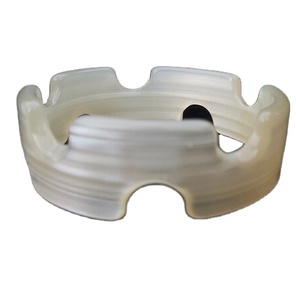 Bracelet en résine en forme de couronne en silicone fait main de qualité supérieure, design fantaisie et iconique, unisexe, tendance, décontracté, sportif, élégant et à la mode - Product Image 5
