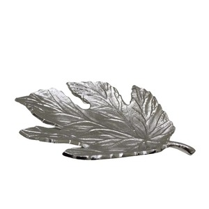 Creative Tabletop Metal Leaf Designed Platter for Jhumka Keys Storage Best Price Home Decor From Indian Manufacturer - Product Image 1