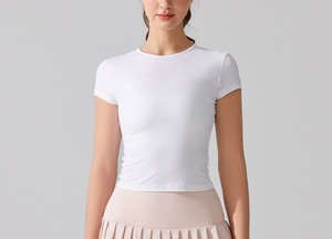 Camiseta Deportiva para Mujer, de Manga Corta, Ajustada, Transpirable, de Secado Rápido, con Logotipo Personalizado OEM, Precio de Fábrica China Bangladesh - Product Image 2