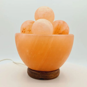 Lámpara de Sal con Diseño Natural de Trozos de Roca Volcánica, Iluminación Cálida, Construcción Duradera - Product Image 1