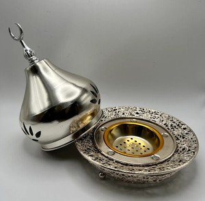 Porte-encens en laiton de designer, design filigrané, brûleur d'oud arabe du Moyen-Orient, mabkhara, aromathérapie, décoration d'intérieur, cadeau - Product Image 4