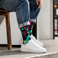 Chaussettes personnalisées imprimées en coton, chaussettes mi-hautes avec logo et motif, service de personnalisation pour uniformes d'équipe, boîte cadeau, emballage de marque, commandes.