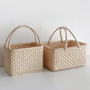 Mini cesta contenedora para accesorios de regalo, precio de fábrica, cestas cuadradas de ratán, variedad de usos. - Product Image 1