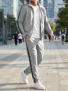 Ensemble de survêtement unisexe gris à manches longues avec fermeture éclair, col montant, couleur unie, poches latérales, coupe régulière, tenue décontractée d'automne - Product Image 3