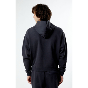 Sweat à capuche personnalisé avec impression en relief, fabrication OEM, en coton épais avec impression en relief durable, idéal pour les marques de vêtements à étiquette privée - Product Image 4