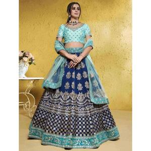 Deslumbrante Lehenga Choli de Seda con Lentejuelas Azules para Boda, con Dupatta de Tela de Red - Product Image 1