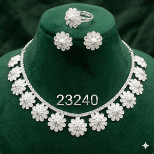 Parure Collier et Boucles d'Oreilles Femme en Alliage Plaqué Or/Argent avec Zircon, Style Indien et Africain, Collection Anniversaire 2024 MOLL JEWELLERS - Product Image 1