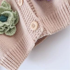 เสื้อคาร์ดิแกนคอวีระบายอากาศได้ดีสไตล์มินิมอลสำหรับผู้ชาย ลายทางสไตล์พรีปปี้ ติดกระดุม ผ้าถักนิตติ้ง สำหรับลุคสมาร์ทแคชชวล ปี 2026 - Product Image 3