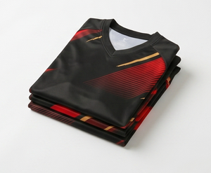 Maillot de football col en V manches courtes noir et rouge imprimé géométrique, en polyester anti-humidité, coupe athlétique toutes saisons - Product Image 4
