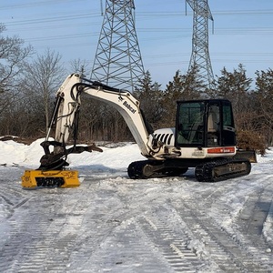Mini-excavatrice Bobcat de qualité professionnelle avec broyeur offrant robustesse, fonctionnement fluide et puissance fiable pour la construction - Product Image 2
