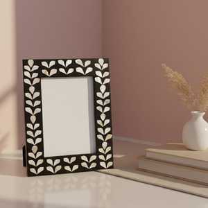 Cadre photo artisanal en nacre incrustée, taille et forme personnalisables, porte-photo haut de gamme fait main pour mariages, événements et maison - Product Image 3