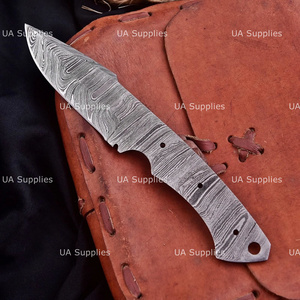 Cuchillo de Supervivencia, Caza y Camping UA Supplies de Alta Calidad, Hoja Fija de Acero de Damasco Afilada como una Navaja, con Orificio para el Dedo, Punta Caída, 8 Pulgadas, 0.5mm - Product Image 5