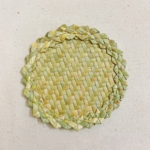Wholesale Rattan Wicker Coasters <b>Mats</b> and Pads for Tea <b>Cups</b> Coffee Shops OEM Custom Logo for Restaurant Hotel - Product Image 2
