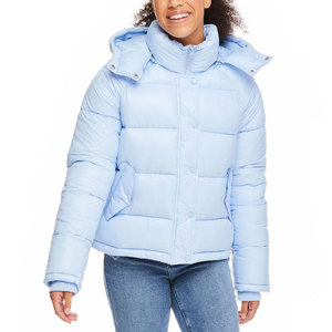 Veste matelassée décontractée haut de gamme pour femme OEM, veste d'hiver matelassée pour femme, vêtement de mode pour l'extérieur, veste matelassée boutonnée - Product Image 1