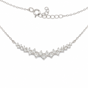Collier pendentif en argent sterling 925 avec moissanite, serti de griffes de diamant rond, idéal pour les mariages, les anniversaires et les soirées - Product Image 1