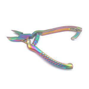 Cortauñas de titanio multicolor arcoíris con forma de luna y resorte, para uñas gruesas y duras - Product Image 3