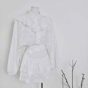 Conjunto de Dos Piezas de Blusa de Encaje y Minifalda de Estilo Dulce y Moderno para Mujer - Product Image 6