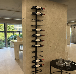 Estante de pared compacto de malla negra para botellas y cristalería. Solución de almacenamiento inteligente disponible a precios de mayorista. - Product Image 6