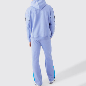 Conjunto Deportivo con Capucha para Hombre, para Entrenamiento Atlético, Proveedor de Ropa Deportiva, Fábrica de Ropa Deportiva, Suministro para Exportación - Product Image 6