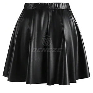 Créez vos propres jupes en cuir légères pour femmes, en vente, de bonne qualité, style unique. - Product Image 2