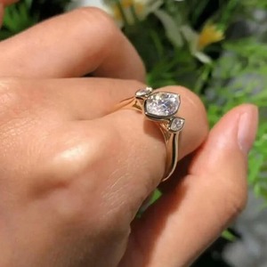 Bague de fiançailles en moissanite taille marquise 2 carats, bague en or massif 14 carats, bague de mariage taille marquise à demi-sertissage, trois pierres pour anniversaire - Product Image 2