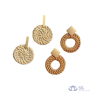 Pendientes de Aro de Madera Hechos a Mano, Elegantes y Modernos, con Forma de Gota de Agua, Modelo Blue Lotus Vivian Vo, Ideales para Fiestas, para Mujer - Product Image 1