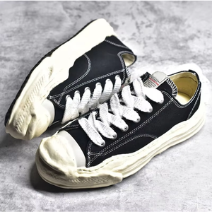 Zapatillas Deportivas Negras de Lona con Cordones, Corte Bajo, Transpirables, Vulcanizadas, Modelo 2026, Mason Mihara YASUHIRO - Product Image 1