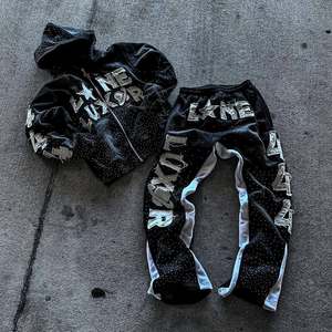 Chándal Moderno Unisex con Lavado Ácido, Tejido Sólido, Grueso, Transpirable, Ecológico, Informal, Suave y con Acabado de Lujo - Product Image 1