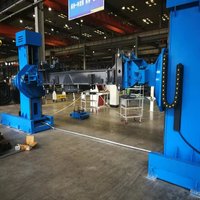 Positionneur de soudage robuste avec tourelle rotative motorisée